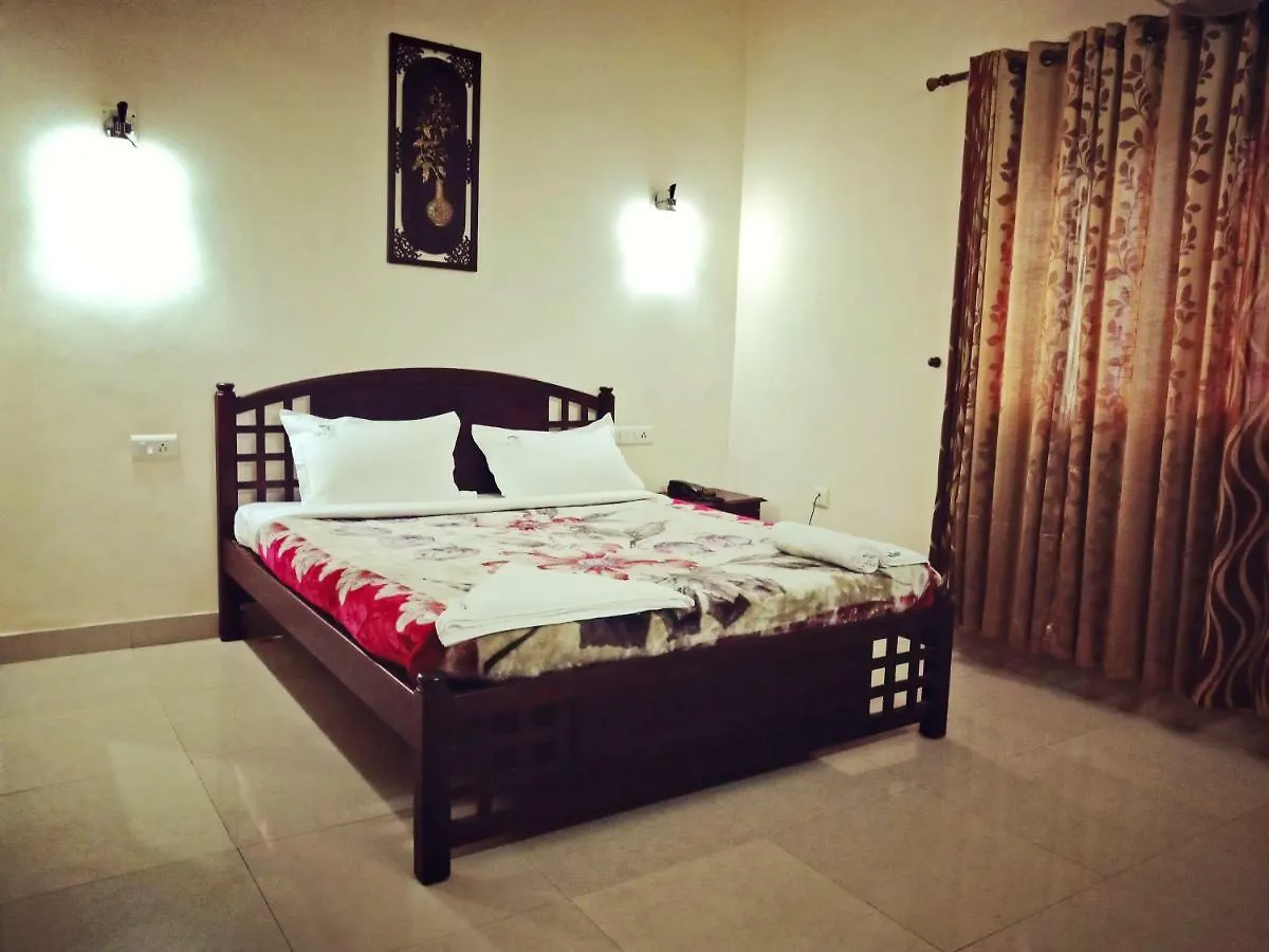 Single Tree Hotell Munnar 0*,